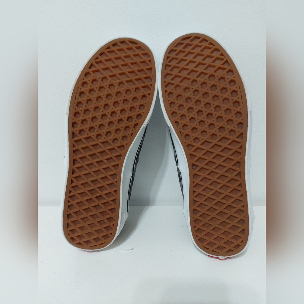 Checked Vans - Picture 5 of 10